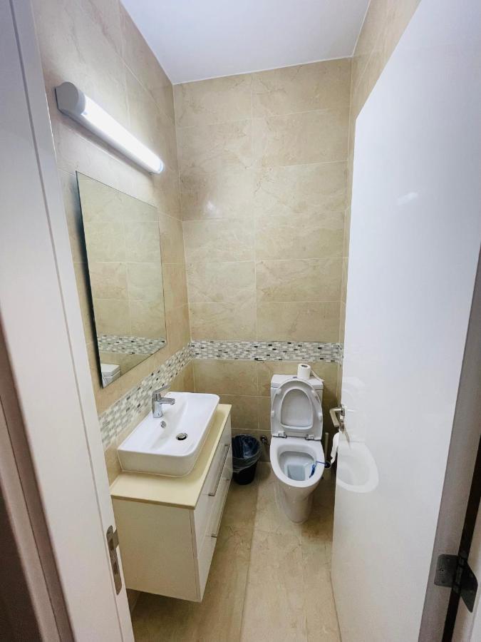City Center Cozy Apt Пафос Екстериор снимка